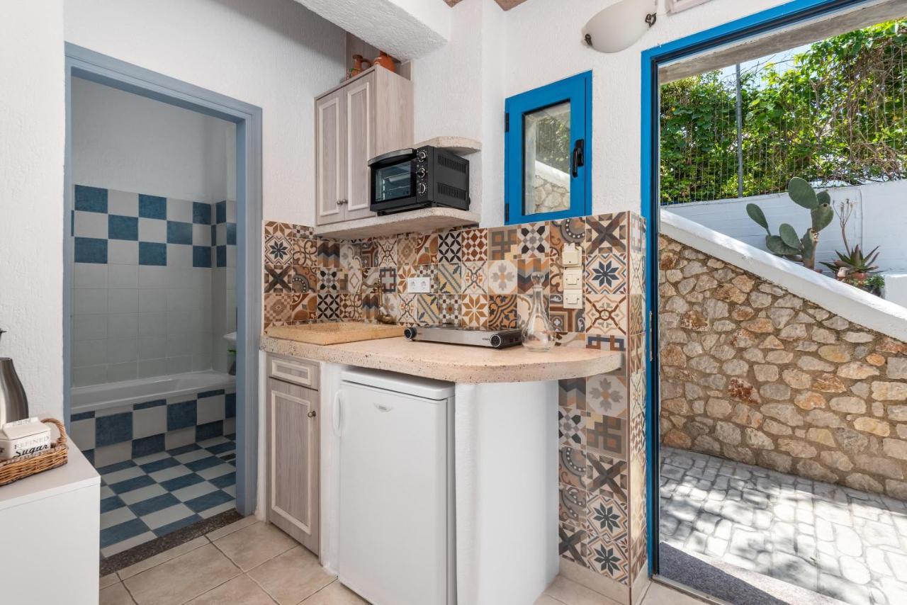 Agnanti Beach Apartments Archangelos  Bagian luar foto