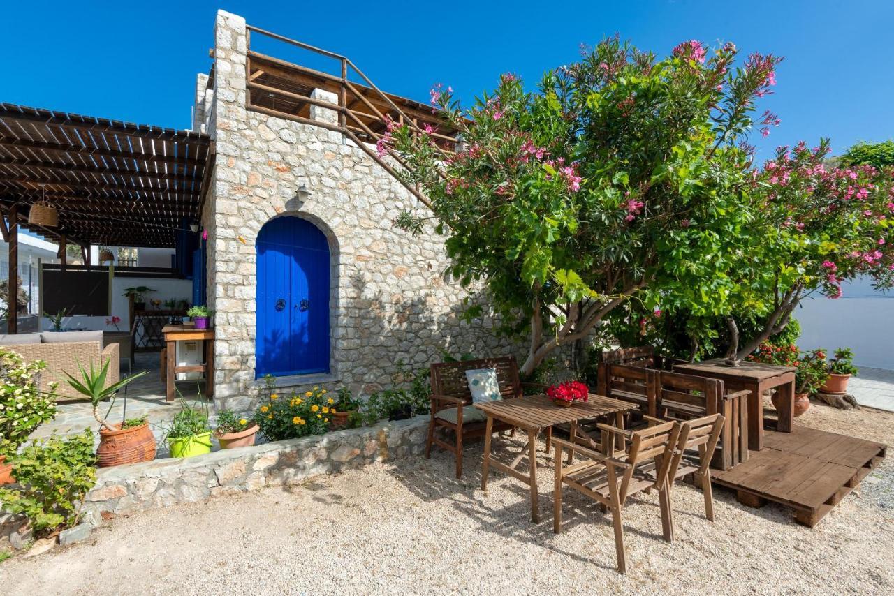 Agnanti Beach Apartments Archangelos  Bagian luar foto