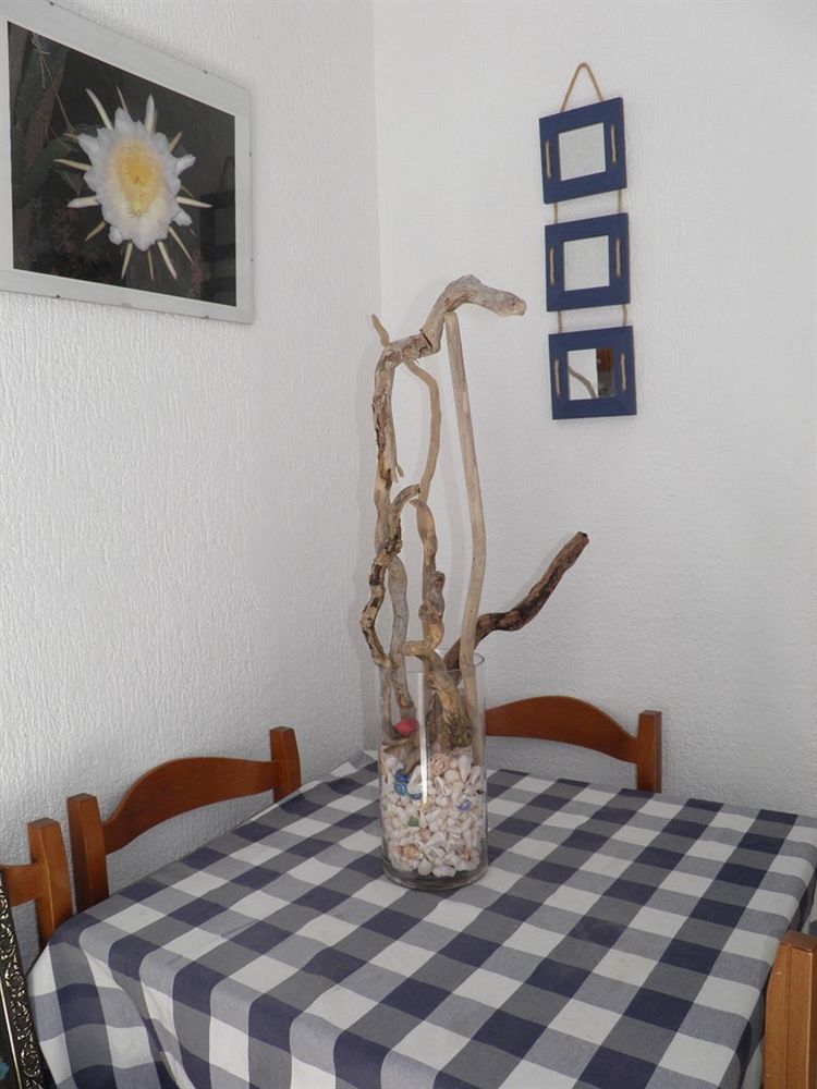 Agnanti Beach Apartments Archangelos  Bagian luar foto